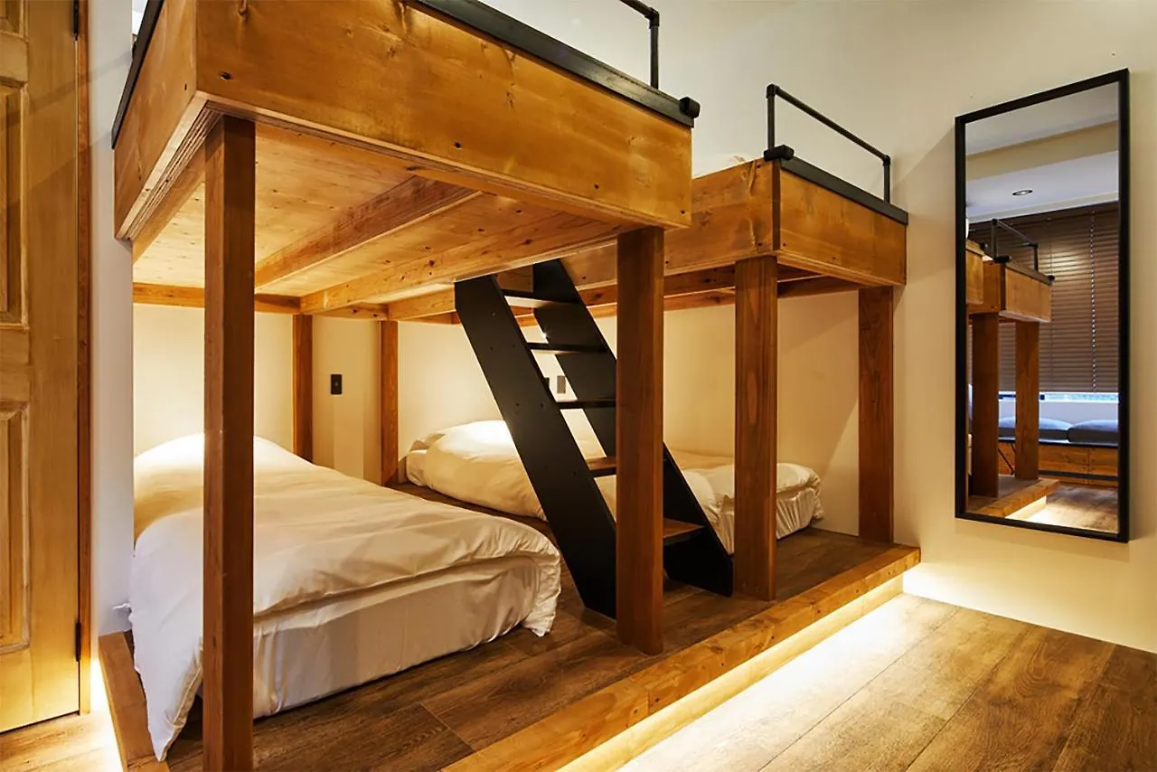 Mizuka Imaizumi 4 - Unmanned Hotel - 福岡市