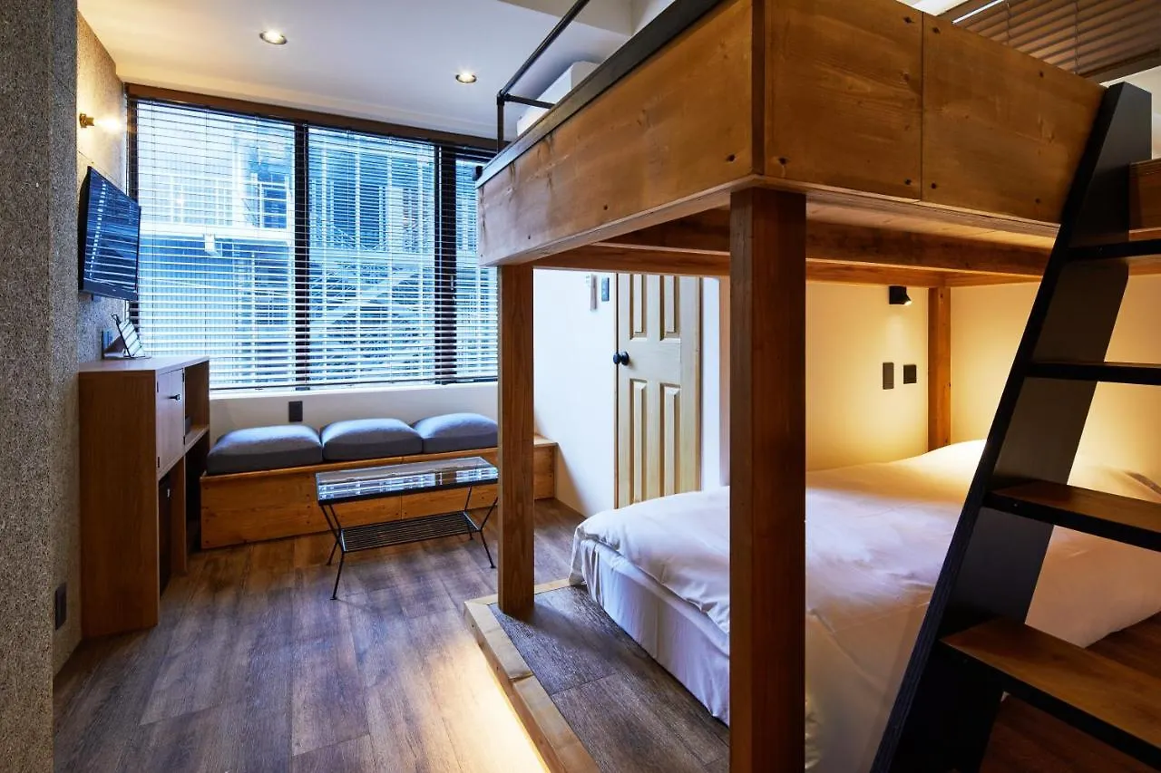 Mizuka Imaizumi 4 - Unmanned Hotel - 福岡市